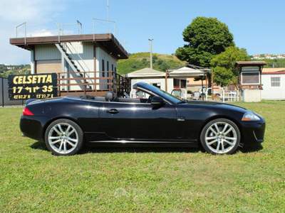 Jaguar XK 5.0 V8 Convertibile / Cerchi 20 / Pelle / Sensori Nero usata Roma