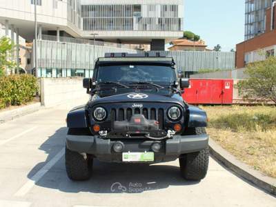 Jeep Wrangler Unlimited 2.8CRD Sahara / 10.000 € di Elaborazioni Nero usata Roma