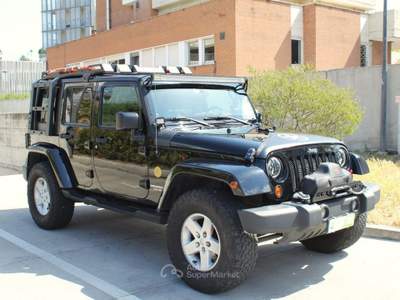 Jeep Wrangler Unlimited 2.8CRD Sahara / 10.000 € di Elaborazioni Nero usata Roma