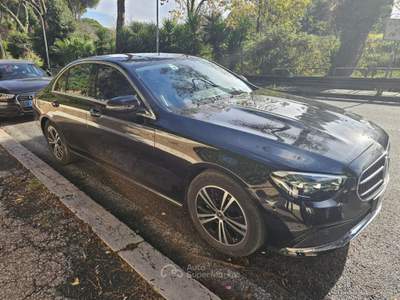 Mercedes-Benz Classe E d hybrid Full Business, Km certificati Blu/Azzurro usata Roma