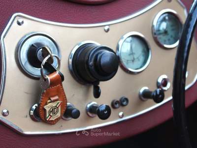 MG TD Midget MKII / Restaurata / Targa ROMA / ASI Nero usata Roma