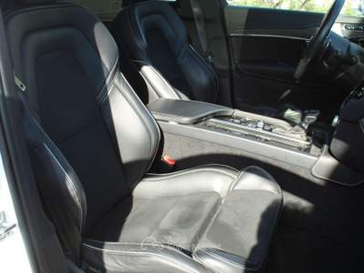 Volvo XC90 D5 AWD Geartronic 7 posti R-design,Crystal White Bianco usata Roma