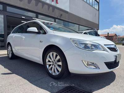 Opel Astra 1.7 CDTI 125CV Sports Tourer Cosmo Bianco usata Santa Maria di Sala