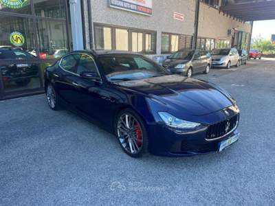 Maserati Ghibli V6 Diesel 275 CV Blu/Azzurro usata Bologna
