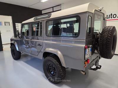 Land Rover Defender 110 2.4 TD4 FRIZIONE NUOVA Grigio usata Parma