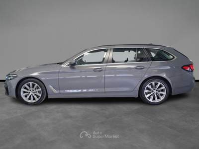 BMW Serie 5 540d d 48V xDrive Touring Aut. + Tetto apr. Grigio usata Bussolengo