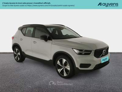 Volvo XC40 T4 Recharge Plug-in Hybrid R-design Argento usata Crema
