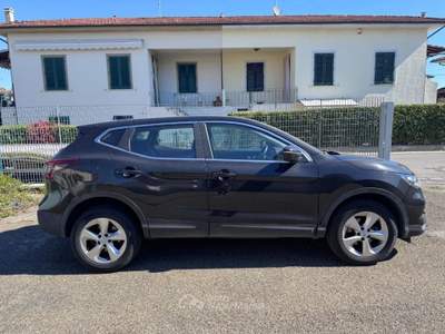 Nissan Qashqai 1.5 dCi 115 CV UNIPROPRIETARIO Nero usata San Miniato