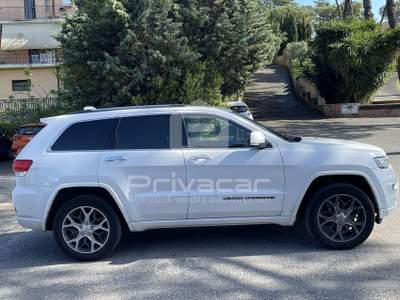 Jeep Grand Cherokee JEEP Grand Cherokee 3.0 V6 CRD 250 CV Multijet II Overland Bianco usata Roma