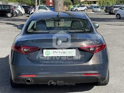 Alfa Romeo Giulia ALFA ROMEO Giulia 2.2 Turbodiesel 150 CV AT8 Super Blu/Azzurro usata Roma