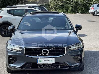 Volvo V60 VOLVO V60 D4 Geartronic R-design Blu/Azzurro usata Roma