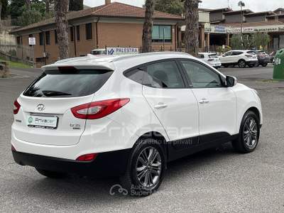 Hyundai ix35 HYUNDAI ix35 1.7 CRDi 2WD Xpossible Bianco usata Roma