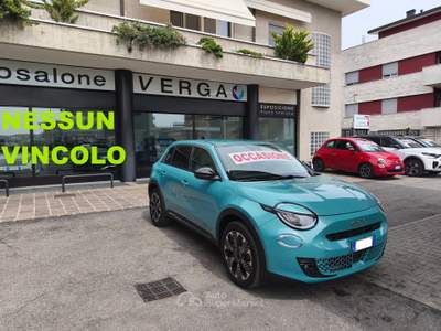 Fiat 600 1.2 La Prima 110cv E-DCT hybrid Nessun Vincolo finanziamento Verde usata Meda
