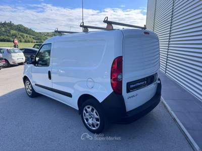 Fiat Doblò Doblò 1.6 MJT 105CV Lounge 3 POSTI + IVA ESPOSTA Bianco usata Sant'Angelo in vado