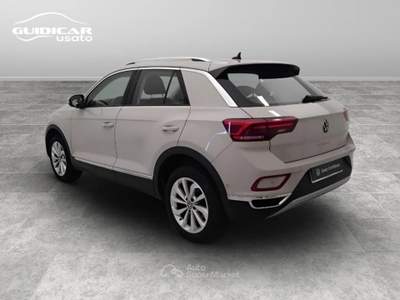 Volkswagen T-Roc 1.5 TSI ACT Style DSG Bianco usata Lucca