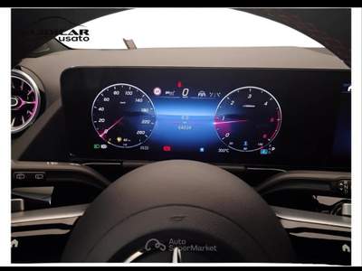 Mercedes-Benz GLA 200 D Digital Edition 8G-DCT Grigio usata Lucca