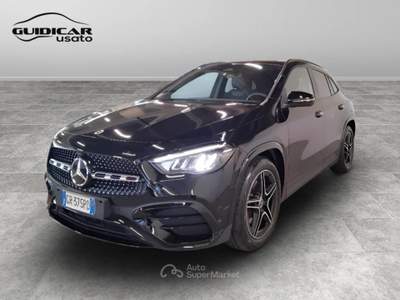 Mercedes-Benz GLA 200 D AMG Line Advanced Plus 8G-DCT Nero usata Lucca