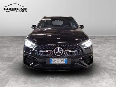 Mercedes-Benz GLA 200 D AMG Line Advanced Plus 8G-DCT Nero usata Lucca