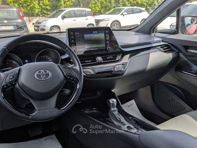 Toyota C-HR Hybrid MoreBusiness 2.0cc 184cv(152cv) Rosso usata Roma