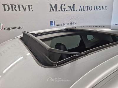 MG EHS Plug-in Hybrid Luxury Argento usata Erba