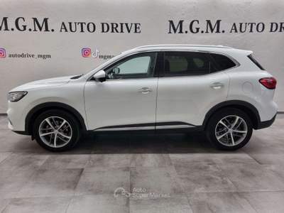 MG EHS Plug-in Hybrid Luxury Bianco usata Erba