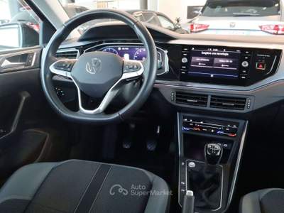 Volkswagen Polo 1.0 TSI 95CV STYLE MATRIX IQDRIVE 22.700KM Nero usata Varna