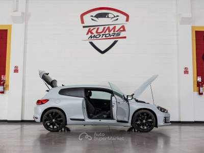 Volkswagen Scirocco 2.0 TSI 180cv DSG Sound Bianco usata Cinisello Balsamo