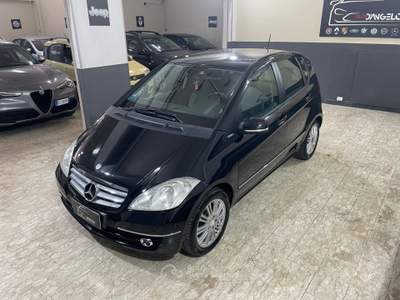 Mercedes-Benz Classe A A 160 BlueEFFICIENCY Special Edition Nero usata Giugliano in Campania