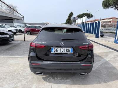 Mercedes-Benz GLA Automatic 4Matic Premium Nero usata Giugliano in Campania