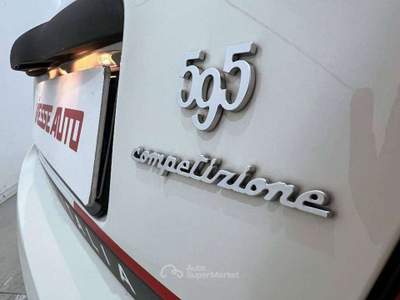 Abarth 595 595 2016 1.4 t-jet Competizione 180cv Bianco usata Milano