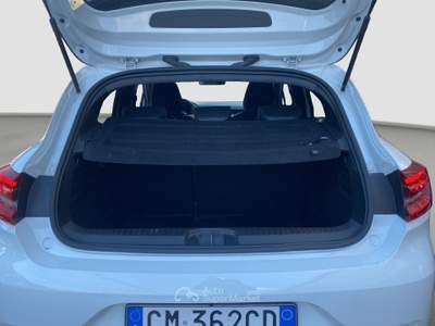 Renault Clio GPL 5 porte Techno Bianco usata Bologna