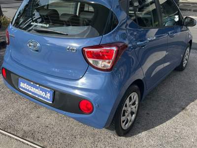 Hyundai i10 Login Blu/Azzurro usata Cercola