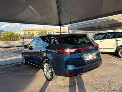 Renault Mégane Megane IV 2016 Sporter Sporter 1.5 dci energy Bose 110cv Blu/Azzurro usata Giugliano in Campania
