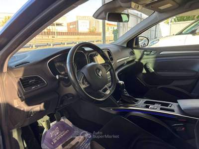 Renault Mégane Megane IV 2016 Sporter Sporter 1.5 dci energy Bose 110cv Blu/Azzurro usata Giugliano in Campania