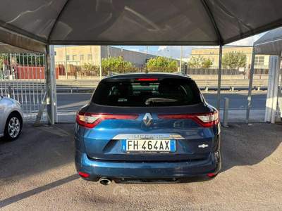 Renault Mégane Megane IV 2016 Sporter Sporter 1.5 dci energy Bose 110cv Blu/Azzurro usata Giugliano in Campania