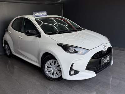Toyota Yaris Benzina Trend 2023 Bianco usata Teverola