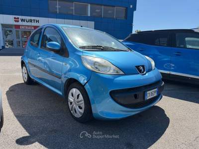 Peugeot 107 PEUGEOT 107 AUTOMATICA Blu/Azzurro usata Aprilia