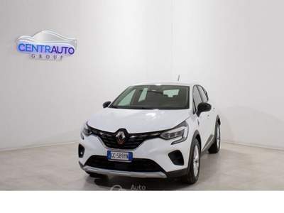 Renault Captur Captur 1.0 tce Business Gpl 100cv Bianco usata Galatina
