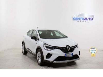 Renault Captur Captur 1.0 tce Business Gpl 100cv Bianco usata Galatina