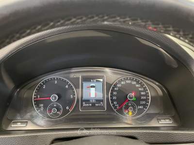 Volkswagen Multivan 2.0 BiTDI DSG 4 Motion Highline *7 POSTI*GANCIO* Argento usata Andalo Valtellino