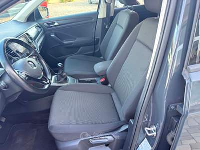 Volkswagen T-Roc 1.6 tdi 115cv business bmt Grigio usata Polignano a Mare