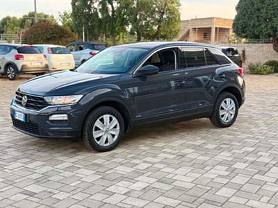 Volkswagen T-Roc 1.6 tdi 115cv business bmt Grigio usata Polignano a Mare