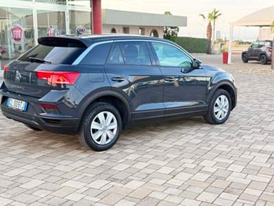 Volkswagen T-Roc 1.6 tdi 115cv business bmt Grigio usata Polignano a Mare
