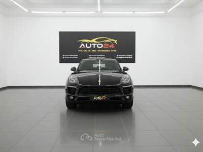 Porsche Macan Macan 3.0d S 250cv pdk my16 Nero usata Busnago
