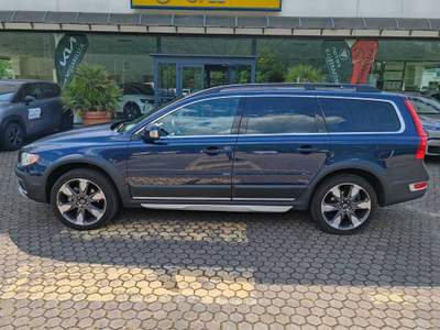 Volvo XC70 VOLVO XC70 D4 AWD MOMENTUM 2400 CC 163CV Nero usata Pian Camuno