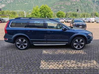 Volvo XC70 VOLVO XC70 D4 AWD MOMENTUM 2400 CC 163CV Nero usata Pian Camuno