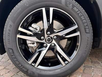 Volvo XC40 VOLVO XC40 B3 PLUS DARK KM ZERO 2026 Grigio usata Pian Camuno