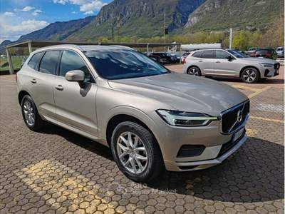 Volvo XC60 VOLVO XC60 D4 FWD MOMENTUM PRO Beige usata Pian Camuno