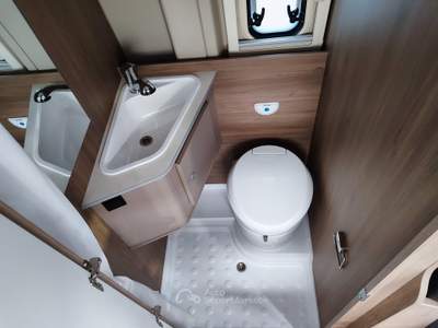 Fiat Ducato Carado CV 540 PRO - Furgonato compatto con tetto sollevabile Bianco usata Druento
