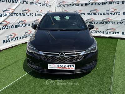 Opel Astra Start&Stop Sports Tourer Business Nero usata Napoli